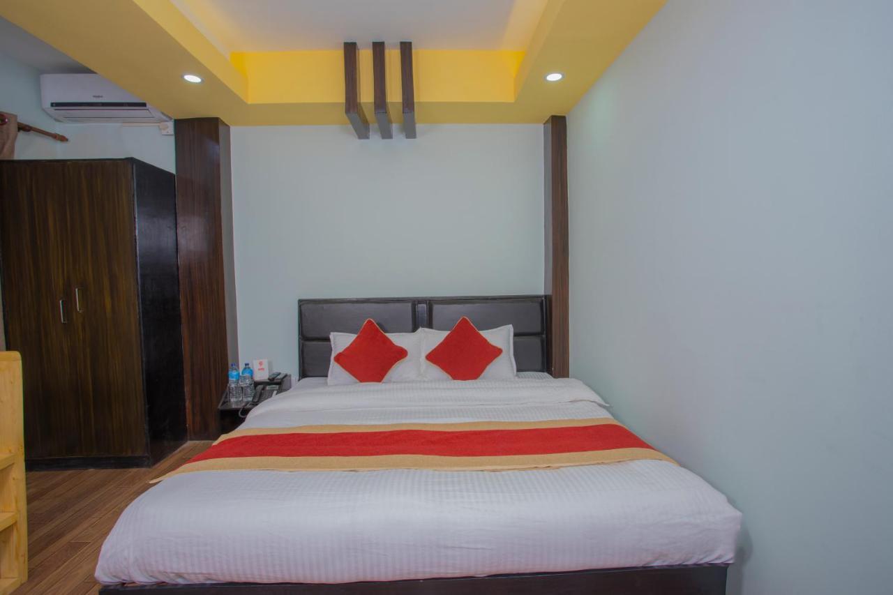 Oyo 260 Hotel Cultural Inn Kathmandu Bagian luar foto